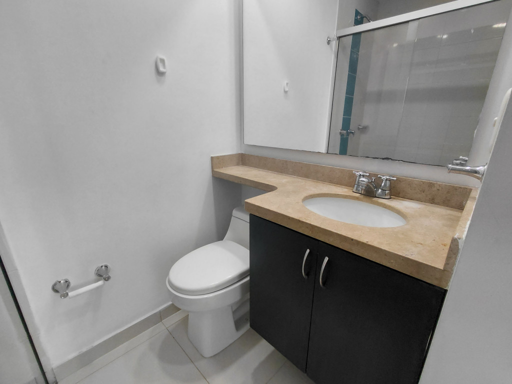 Apartamento en arriendo en El Poblado, Medellín · foto 17 de 20