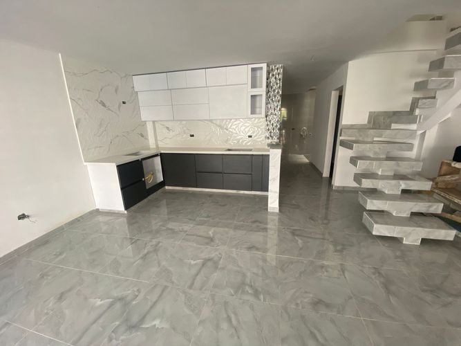 Casa de 5 alcobas en venta en Ciudad 2000, Cali, 250 m² · foto 3 de 24