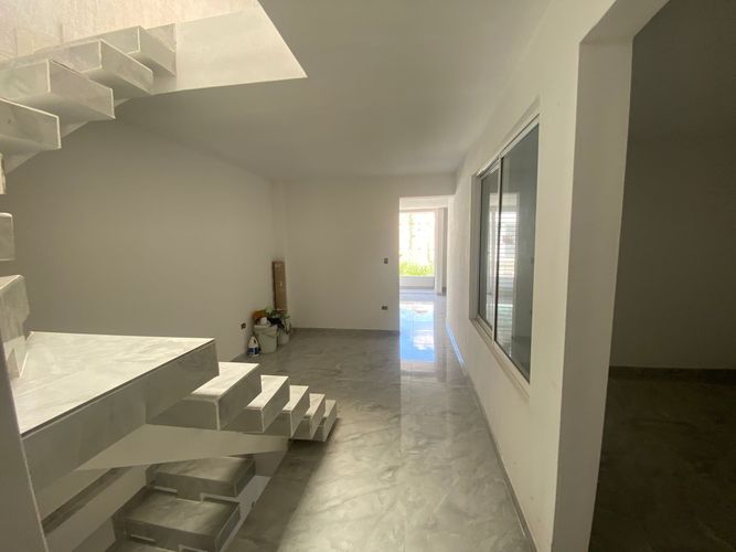 Casa de 5 alcobas en venta en Ciudad 2000, Cali, 250 m² · foto 8 de 24