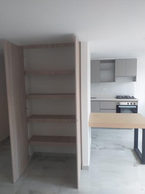 Apartamento de 2 alcobas en arriendo en Las Lomitas, Sabaneta, 60 m² · foto 5 de 18