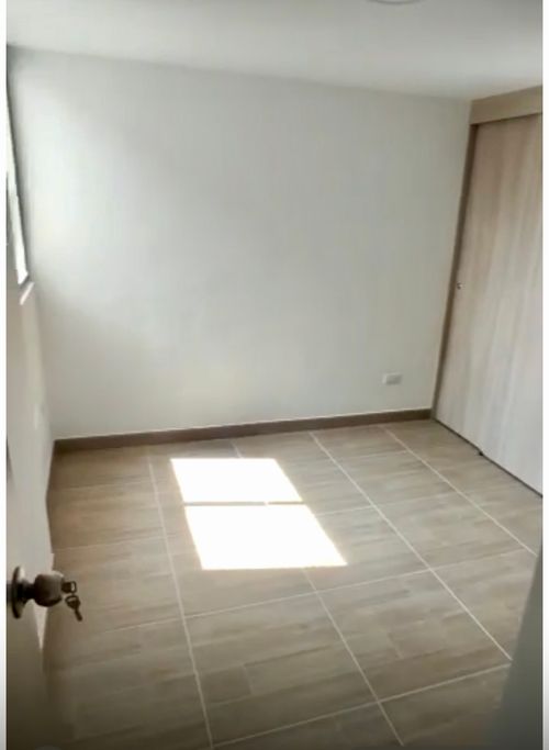 Apartamento de 2 alcobas en arriendo en Las Lomitas, Sabaneta, 60 m² · foto 11 de 18