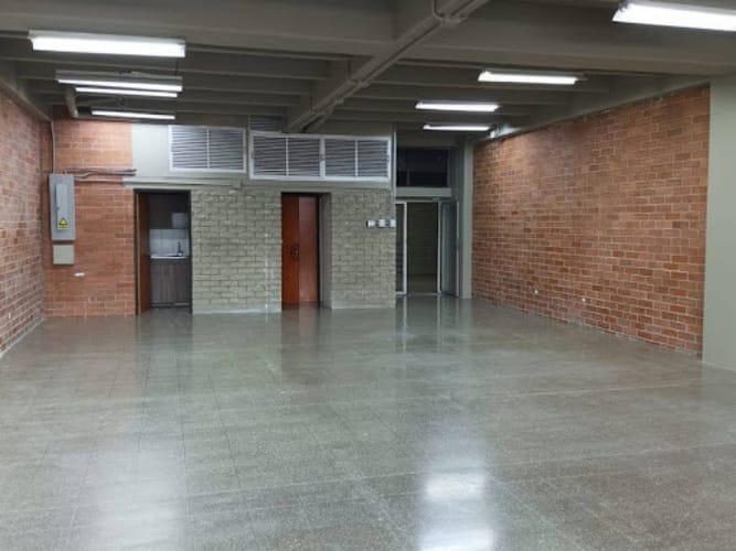 Oficina en arriendo en Shellmar, Medellín, 128 m² · foto 2 de 10