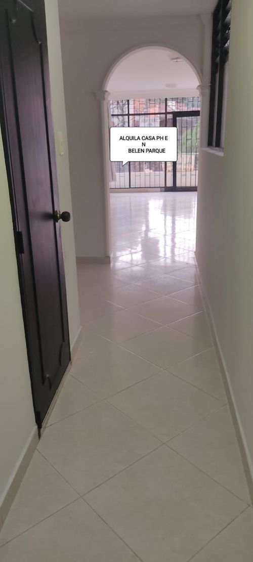 Apartamento de 4 alcobas en arriendo en Laureles, Medellín, 223 m² · foto 4 de 11