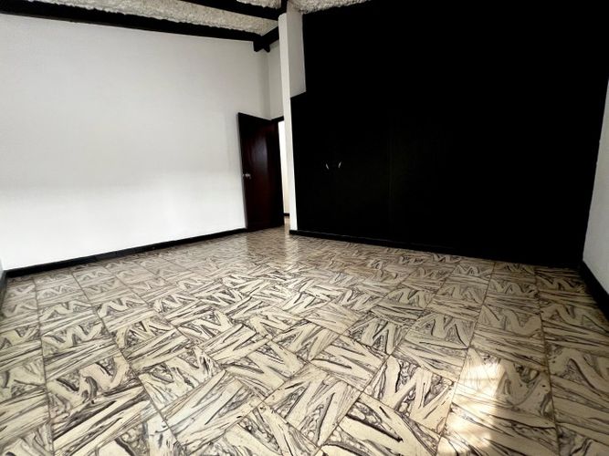 Casa de 4 alcobas en venta en El Refugio, Cali, 273 m² · foto 14 de 24