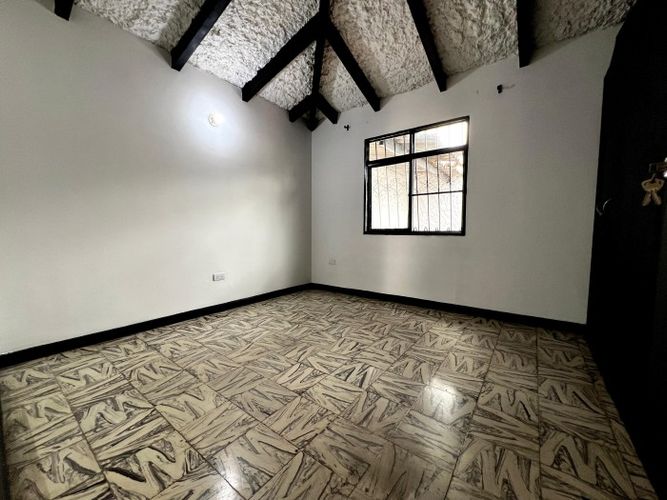 Casa de 4 alcobas en venta en El Refugio, Cali, 273 m² · foto 15 de 24