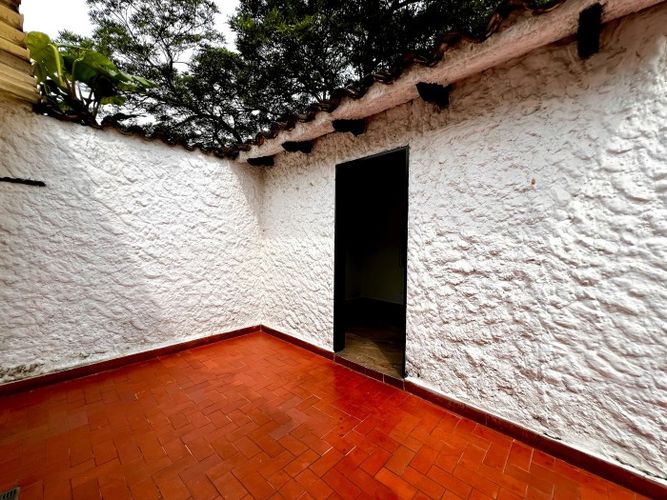 Casa de 4 alcobas en venta en El Refugio, Cali, 273 m² · foto 21 de 24