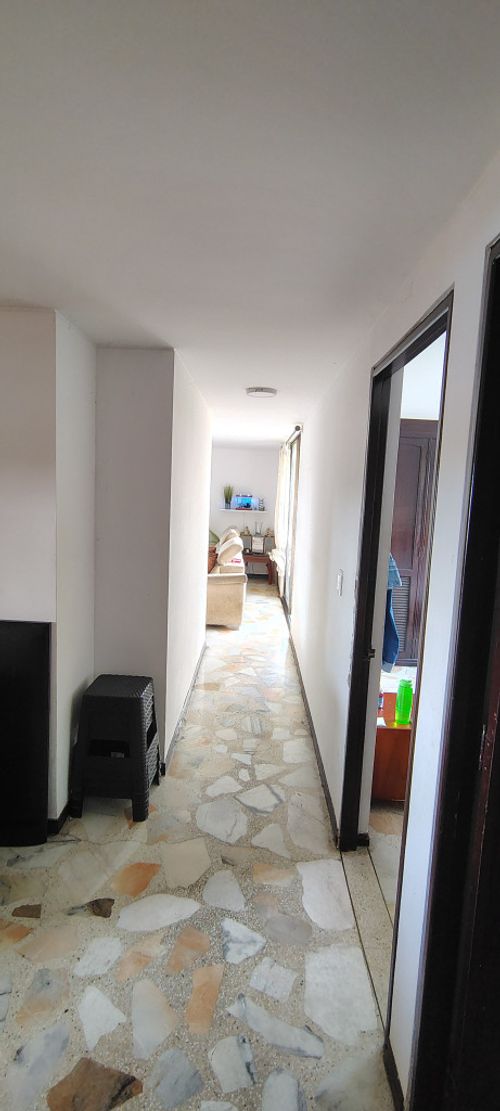 Apartamento en venta en Mayapan Las Vegas, Cali · foto 12 de 24