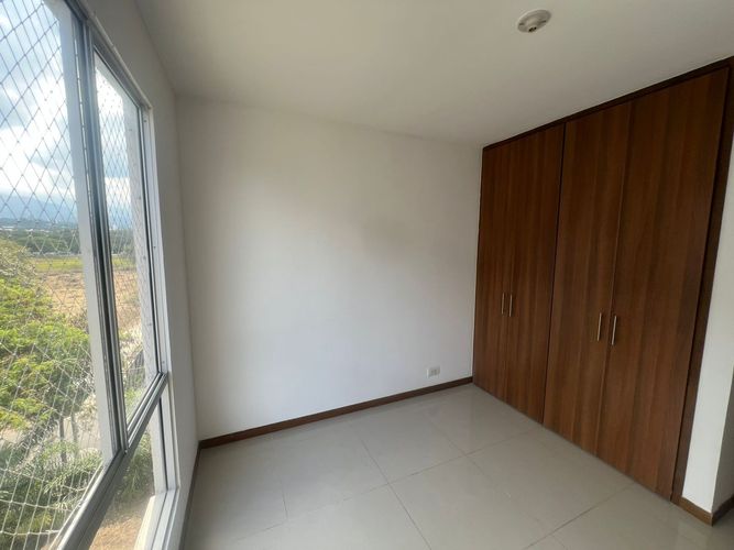 Apartamento de 3 alcobas en venta en Bochalema, Cali, 74 m² · foto 15 de 24