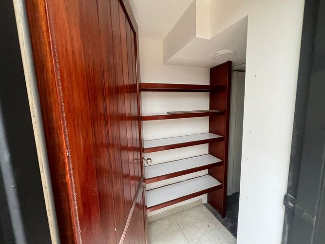 Casa de 8 alcobas en venta en San Pedro, Cali, 340 m² · foto 16 de 24