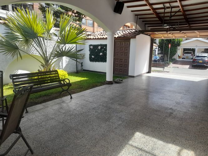 Casa en venta en Alhambra, Bogotá · foto 3 de 20