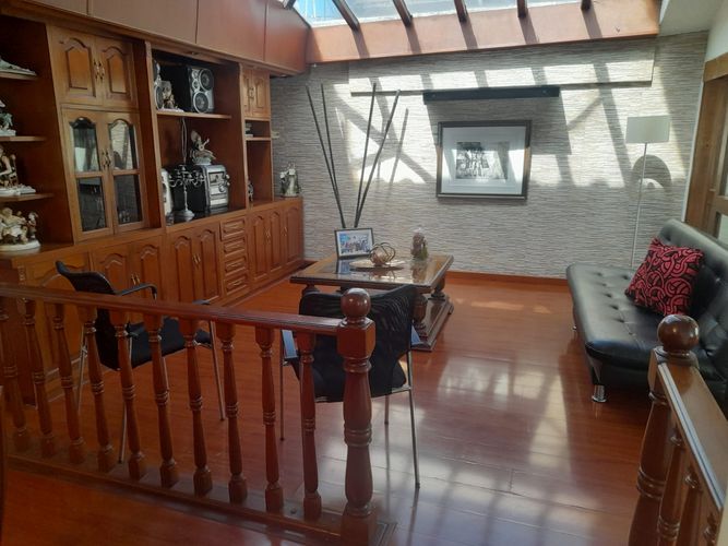 Casa en venta en Alhambra, Bogotá · foto 8 de 20