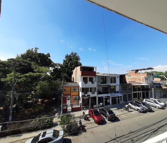 Casa de 4 alcobas en venta en El Guabito, Cali, 188 m² · foto 11 de 16