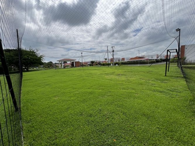Casa de 4 alcobas en venta en La Morada, Jamundí, 305 m² · foto 22 de 24