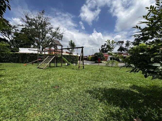 Casa de 4 alcobas en venta en La Morada, Jamundí, 305 m² · foto 24 de 24