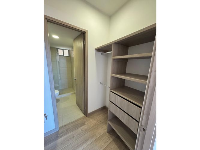 Apartamento de 2 alcobas en venta en El Porvenir, Rionegro, 87 m² · foto 6 de 10