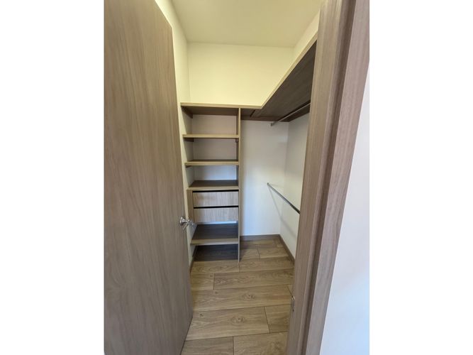 Apartamento de 2 alcobas en venta en El Porvenir, Rionegro, 87 m² · foto 9 de 10