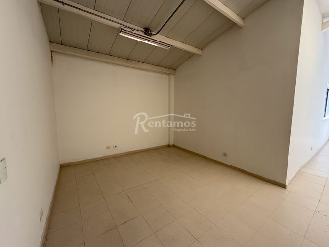 Apartamento de 17 alcobas en arriendo en Manila, Medellín, 870 m² · foto 18 de 22
