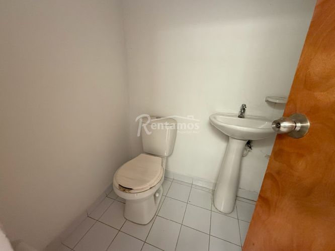 Apartamento de 17 alcobas en arriendo en Manila, Medellín, 870 m² · foto 20 de 22