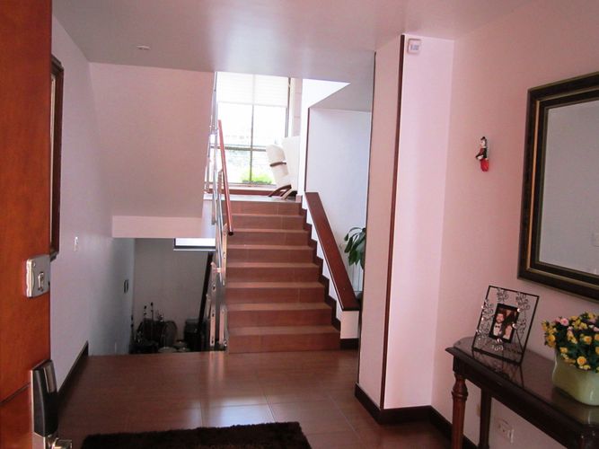 Casa en venta en Bosque De Pinos, Bogotá · foto 3 de 23