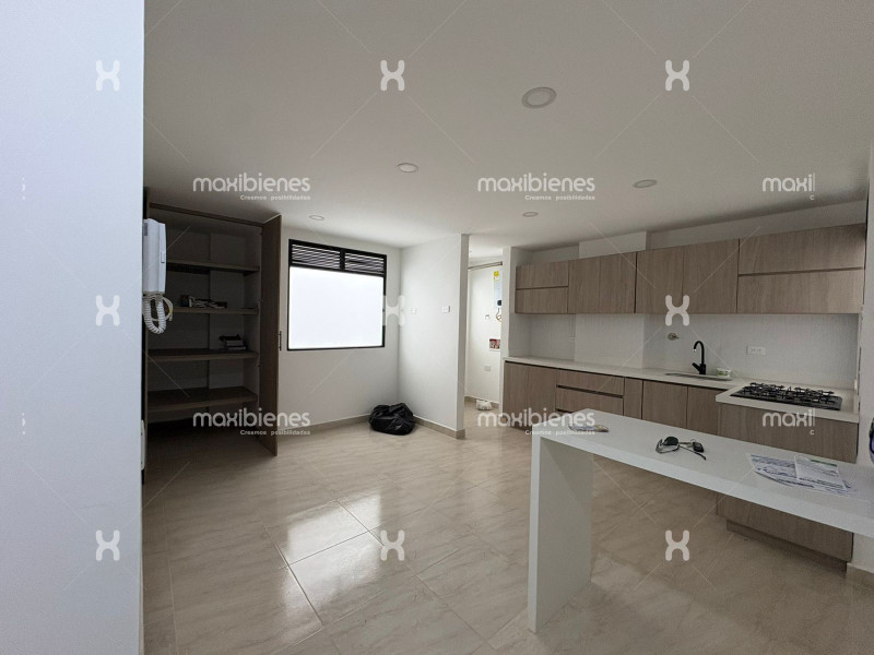 Apartamento en arriendo en La Ceja · foto 2 de 14