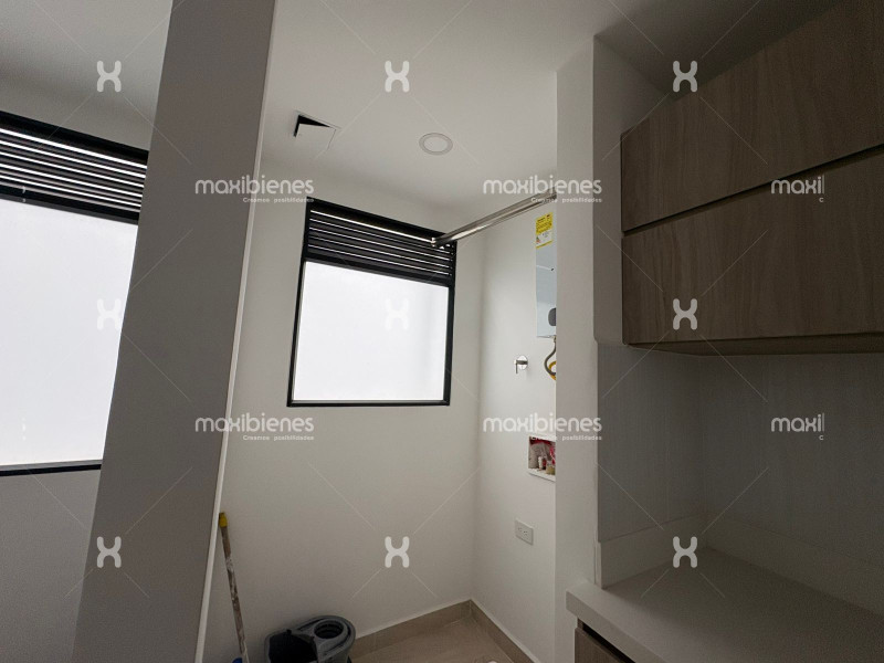 Apartamento en arriendo en La Ceja · foto 7 de 14