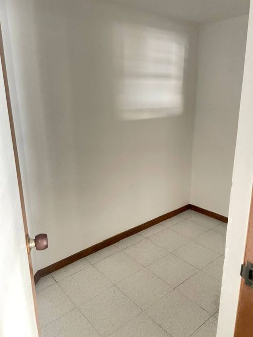Casa de 5 alcobas en venta en El Diamante No. 2, Medellín, 289 m² · foto 23 de 24