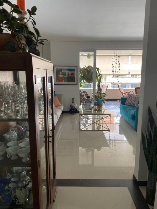 Apartamento de 3 alcobas en venta en Pance, Cali, 300 m² · foto 5 de 16