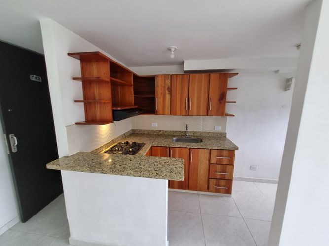 Apartamento de 2 alcobas en venta en La Tablaza, La Estrella, 54 m² · foto 2 de 15