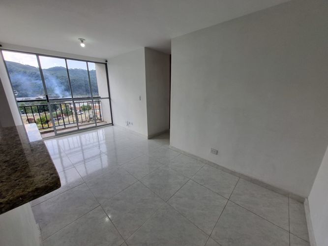 Apartamento de 2 alcobas en venta en La Tablaza, La Estrella, 54 m² · foto 3 de 15