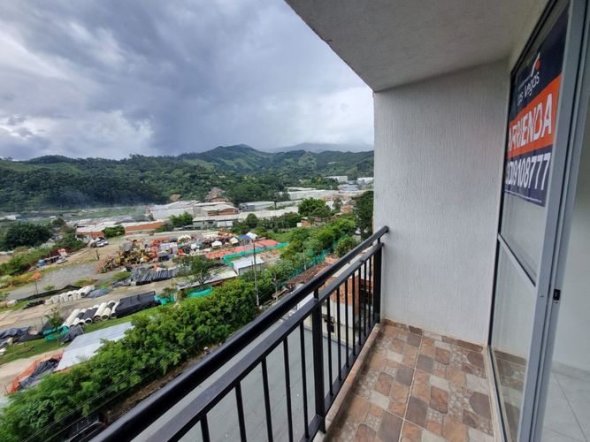 Apartamento de 2 alcobas en venta en La Tablaza, La Estrella, 54 m² · foto 4 de 15