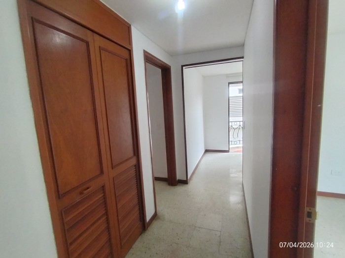 Apartamento en venta en Santa Monica, Cali · foto 14 de 24