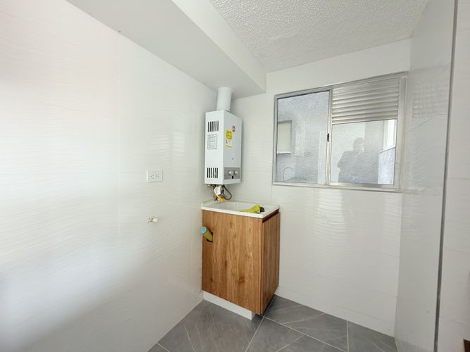 Apartamento de 3 alcobas en venta en La Prosperidad, Madrid, 53 m² · foto 7 de 23