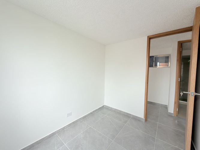 Apartamento de 3 alcobas en venta en La Prosperidad, Madrid, 53 m² · foto 13 de 23
