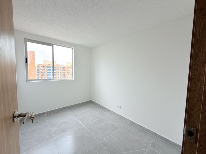Apartamento de 3 alcobas en venta en La Prosperidad, Madrid, 53 m² · foto 14 de 23