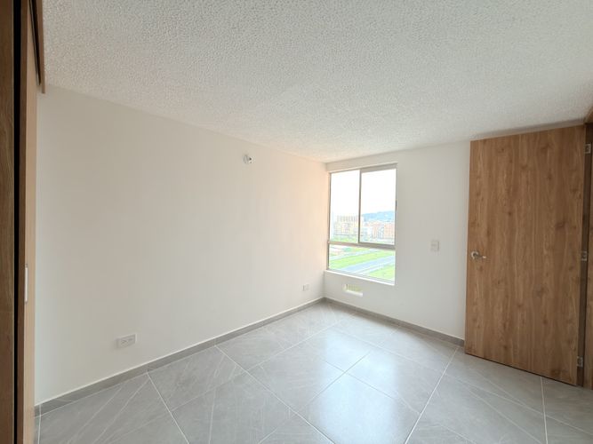 Apartamento de 3 alcobas en venta en La Prosperidad, Madrid, 53 m² · foto 19 de 23