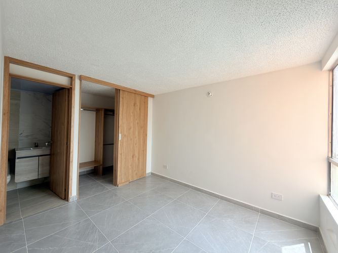 Apartamento de 3 alcobas en venta en La Prosperidad, Madrid, 53 m² · foto 23 de 23