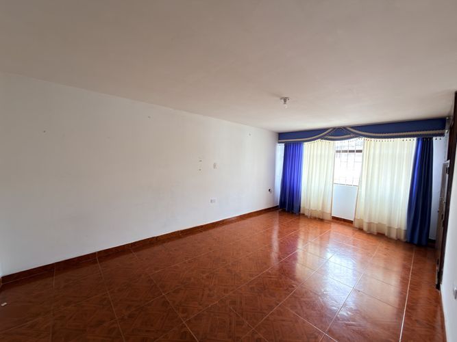 Casa de 4 alcobas en venta en Zona Centro, Madrid, 400 m² · foto 3 de 16