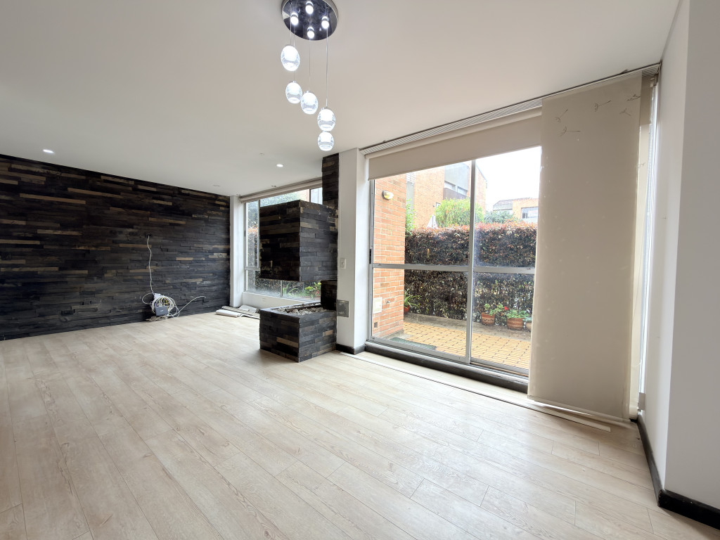Casa en venta en Alcala, Mosquera · foto 2 de 24