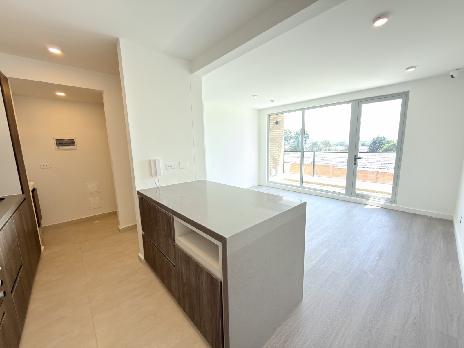 Apartamento en venta en Fontibon, Bogotá · foto 8 de 24