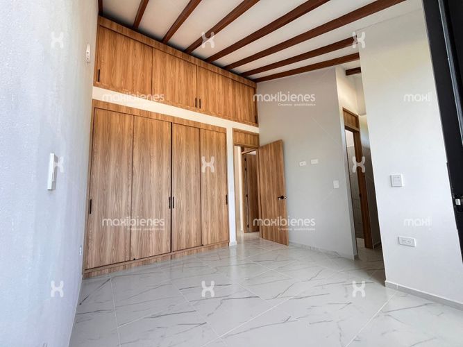 Casa de 3 alcobas en venta en La Ceja, 120 m² · foto 3 de 20