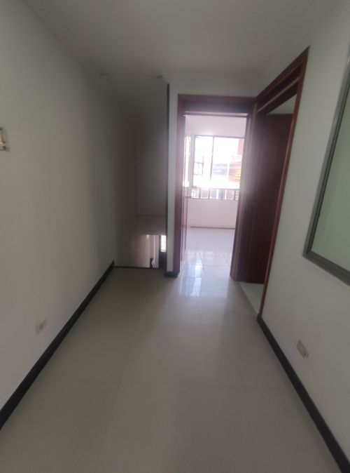 Casa en venta en Ospina Perez, Bogotá · foto 10 de 19