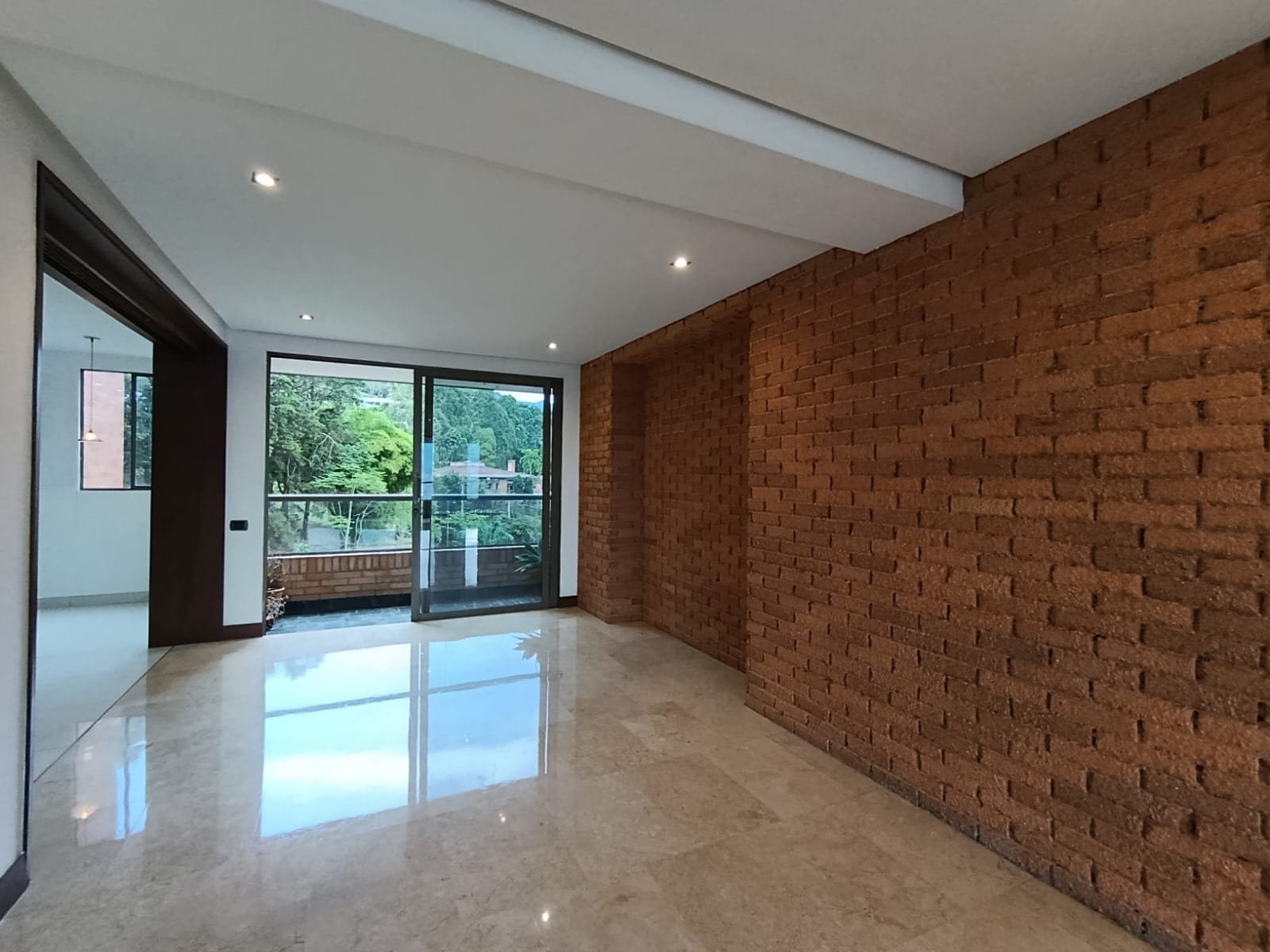 Apartamento en arriendo en El Poblado, Medellín · foto 6 de 20