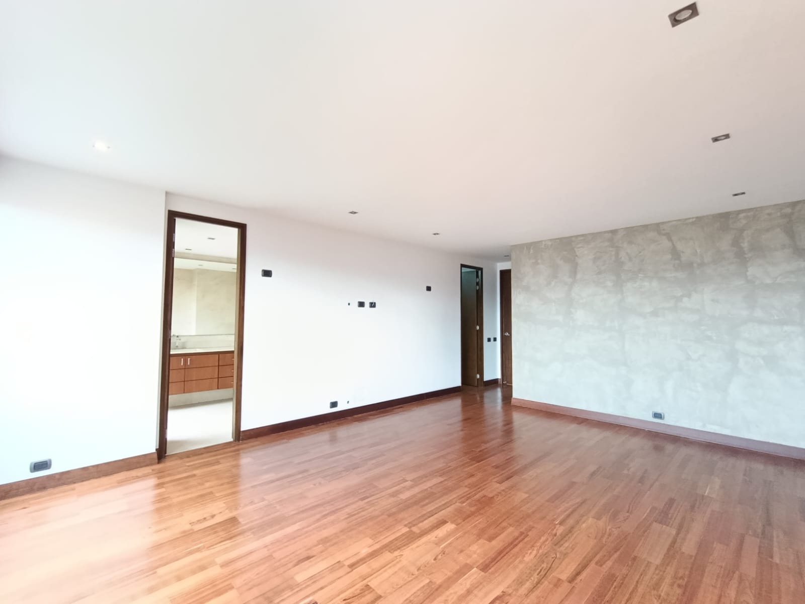 Apartamento en arriendo en El Poblado, Medellín · foto 9 de 20