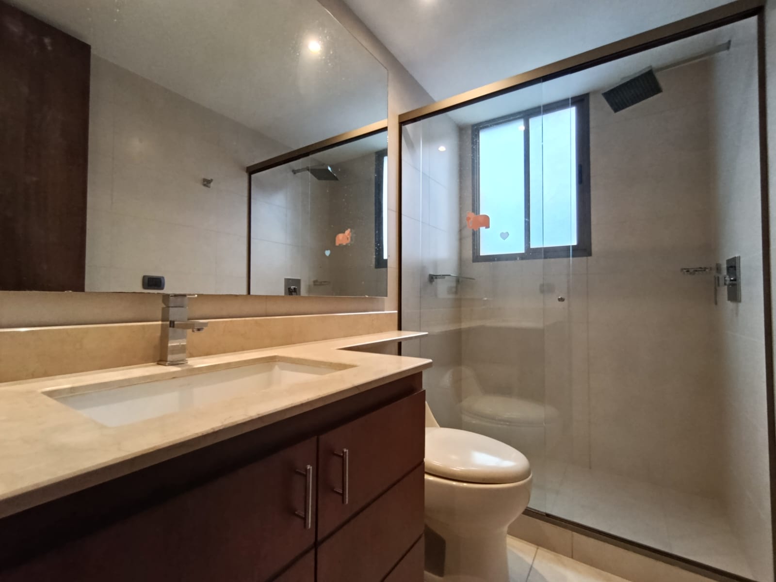 Apartamento en arriendo en El Poblado, Medellín · foto 17 de 20