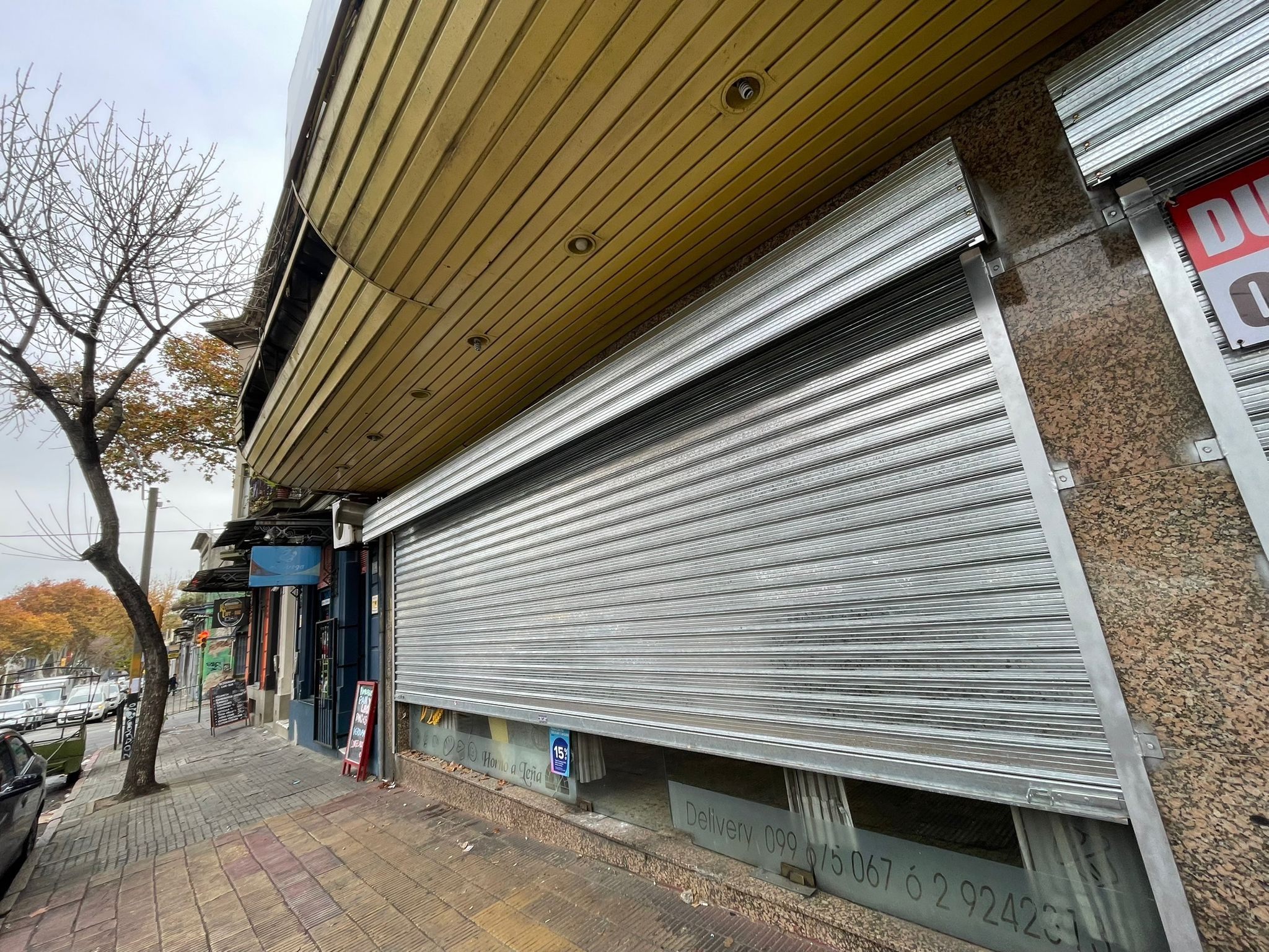 Local comercial de gran dimensión en alquiler. · Foto 8