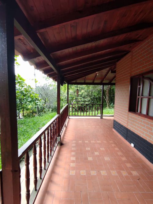 Casa de 4 alcobas en venta en La Buitrera, Cali, 160 m² · foto 2 de 13