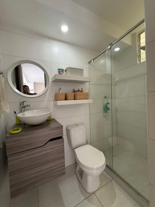 Apartamento de 2 alcobas en venta en Las Palmas, Ricaurte, 53 m² · foto 6 de 21