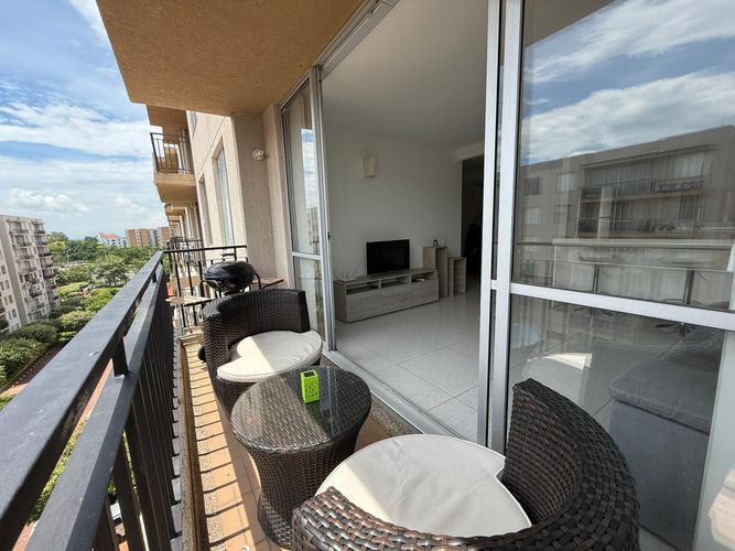 Apartamento de 2 alcobas en venta en Las Palmas, Ricaurte, 53 m² · foto 10 de 21