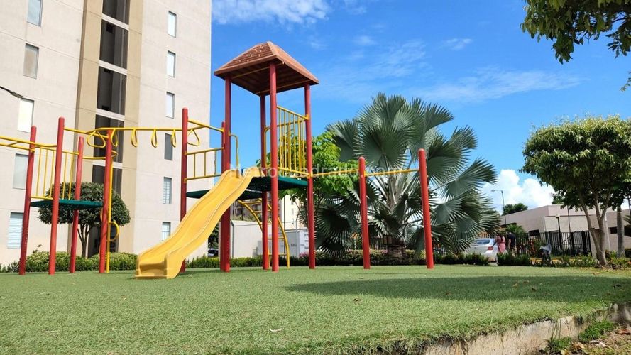 Apartamento de 2 alcobas en venta en Las Palmas, Ricaurte, 53 m² · foto 20 de 21