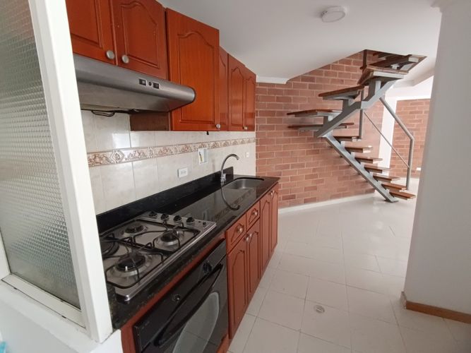 Apartamento de 3 alcobas en arriendo en Vía Las Palmas, Medellín, 110 m² · foto 11 de 24